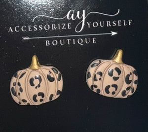 Pumpkin Stud Earrings