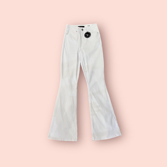 #85 White Flare Jeans